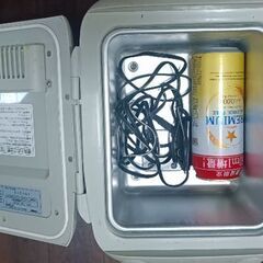 ２電源ポータブル電子保冷ボックスの画像