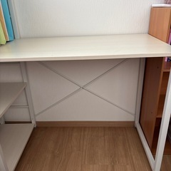 ワークデスクの画像