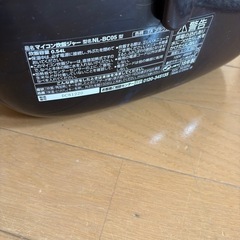 ZOJIRUSHI 炊飯器　NL-BC05 ブラウンの画像