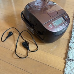 ZOJIRUSHI 炊飯器　NL-BC05 ブラウンの画像