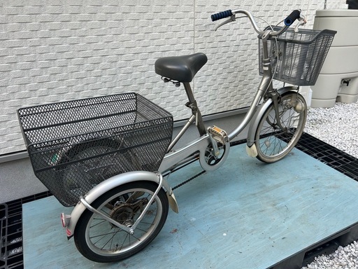 大人用3輪自転車ブリヂストン！