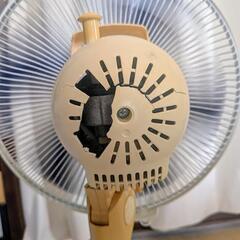 【訳あり】扇風機 破損/日焼けあり TOYOTOMI FS-300Eの画像