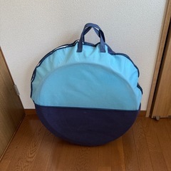 ポップアップ式の蚊帳(収納袋付)の画像