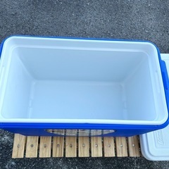 コールマン クーラーボックス 6277 廃盤品 28QT 27L キャンプ用品
   の画像
