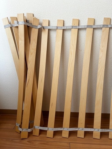 ルーローイ ベッドベース(すのこ) 140×200cm   IKEA Amazon｜SULTAN LUROY/ベッドベース(すのこ）(サイズ90×200cm