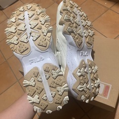 FILAスニーカーサンダルの画像
