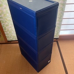 プラスチック製チェストの画像