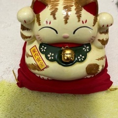 猫ちゃん🐈‍⬛置き物　眠り猫３🐾バンザイ猫🐾の画像