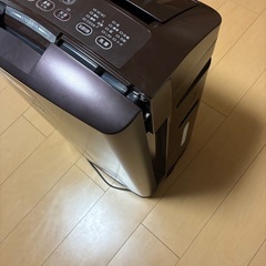ダイキン(DAIKIN) 加湿空気清浄機「うるおい光クリエール」 ビターブラウン  ACK70N-Wの画像