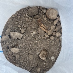 土　土嚢　
残土　の画像