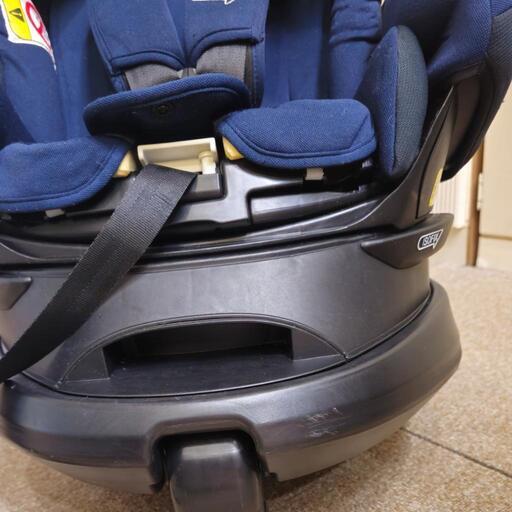 【極美品】Aprica ディアターン プラス ISOFIX abネイビー ディアターン プラス ISOFIX AB | ベビーカー・チャイルドシート