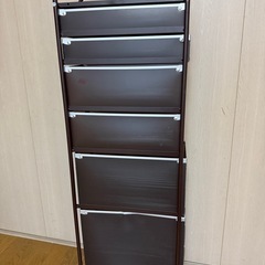 収納棚の画像