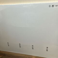 【IKEA】有孔ボード＋シェルフ＆コネクター3点セット（未使用）の画像