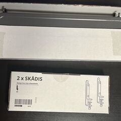 【IKEA】有孔ボード＋シェルフ＆コネクター3点セット（未使用）の画像