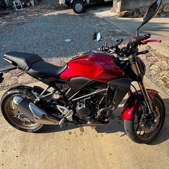 バイク　ホンダ　CB250R 2022年モデル　ワンオーナーの画像