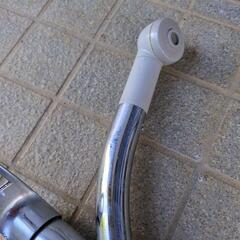 キッチン水道蛇口の画像
