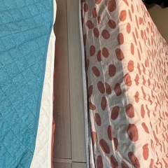 ベッドの画像