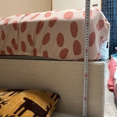 ベッドの画像