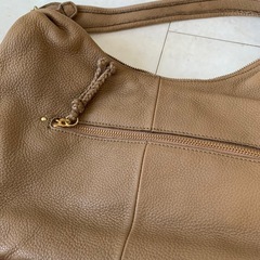 革製　ベージュバッグ　　　の画像