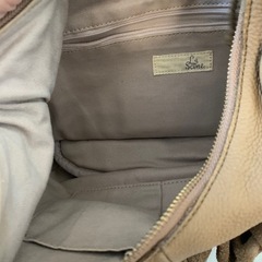 革製　ベージュバッグ　　　の画像