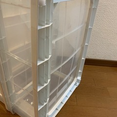 ワイドキャスター付きプラチェス2段の画像