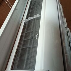 安心の電気工事士がお伺い致します！一ランク上の機種！人気の6畳用！取付け工事付き！取外し工事無料！保証付き！配送込み！エリア限定の画像