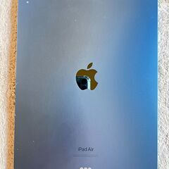 ipad air第５世代　A2588 ６４GB　 WI-FI  バッテリー９９%　 の画像