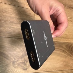 USB C to 2 HDMI アダプタの画像