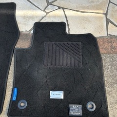 C-HR純正フロアマットの画像