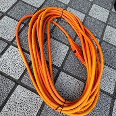 マキタ　草刈機　MUR2600N 電気式　樹脂刃　コード付の画像