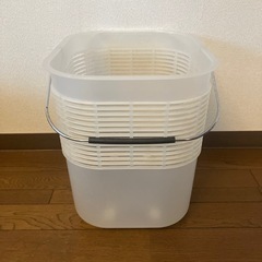 【美品】無印良品　洗濯カゴ　ポリプロピレン　キャスター付きの画像