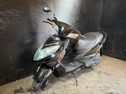 ★支払総額6.2万円★定休日なし！いつでも現車確認可能です！ キムコ レーシング125 黒 社外リアサス！ LEDテール！ 社外ミラー！ 外観良好！ ちょっとした足に♪