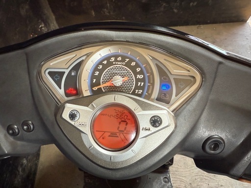 ★支払総額6.2万円★定休日なし！いつでも現車確認可能です！ キムコ レーシング125 黒 社外リアサス！ LEDテール！ 社外ミラー！ 外観良好！ ちょっとした足に♪