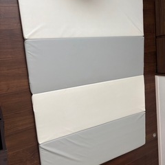 引取先決定済【取りに来てくれる方限定】プレイマット　ベビー　の画像