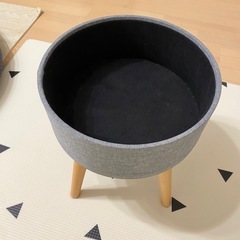 スツールの画像