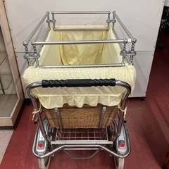 乳母車　桃太郎号　籐製　長期保管品
の画像