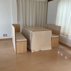 ダイニングテーブル&チェアーセットの画像