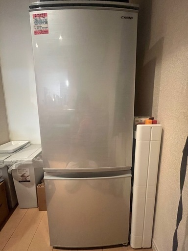 ２台まとめ　日立 5kg 洗濯機　SHARP 137L 冷蔵庫 2台まとめ 日立 5kg 洗濯機 SHARP 137L 冷蔵庫 洗濯機
