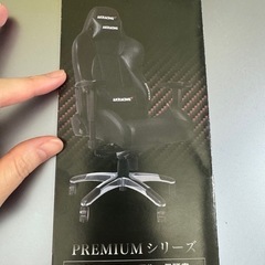 AKRacing Premium ゲーミングチェアの画像