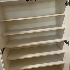 【8/6まで】食器棚の画像