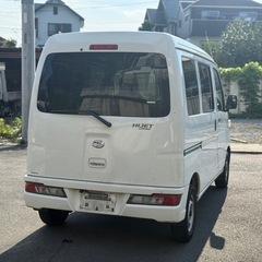 ダイハツ ハイゼットカーゴ 令和1年 走行距離8万キロ 車検２年間 4WDの画像