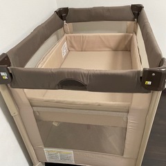美品】アップリカ ココネルエアー Aprica ベビーベッドココア