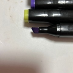 アートマーカー76色の画像