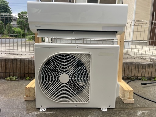 取り引き終了！　　　　　　　　　　　 TOSHIBA エアコン　2019年製　2.2kw 6畳用〜