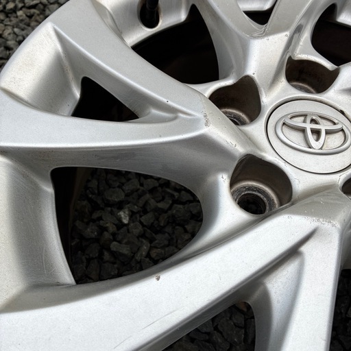 購入者確約済　トヨタ純正ホイール16インチ