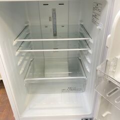 ジ337/ Hisense ハイセンス 2ドア 冷凍冷蔵庫 150L HR-D15C 大容量ドアポケット 自動霜取り 2019年の画像