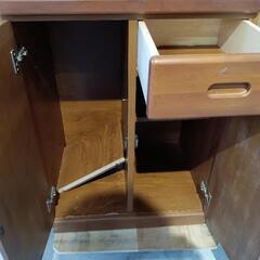 【無料】【レンジ台】【ダボ欠品有り】クリーニング済み【管理番号10308】佐の画像