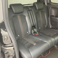 ✨🎉【車を買うなら今が超チャンス！】🎉✨ オトロン岐阜店イチオシ！大人気の『ホンダ Ｎ　ＢＯＸ 　カスタム　Ｇ　Ｌ　ターボ　』登場🎊今なら最大10万円がお得🎊 期間限定キャンペーン実施中🔥の画像