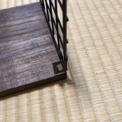 壁につける棚の画像