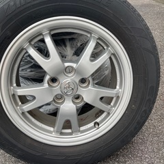 プリウスのホイールとタイヤ 195/65/R15の画像